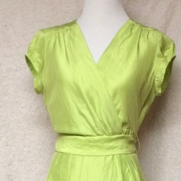 Banana Republic Wrap-Around Dress - Picture 6 of 8